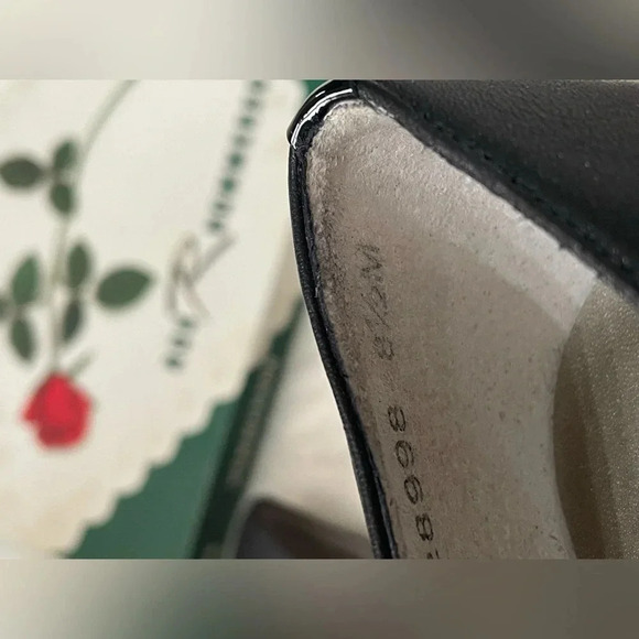 Vintage Ros Hommerson Pumps Black Size 8.5 - Picture 5 of 5